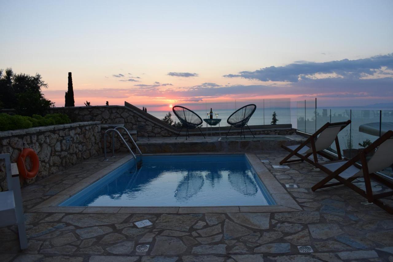 Villa Thetis With Private Pool Where The Sunsets Fade Away Áyios Nikítas Exteriör bild