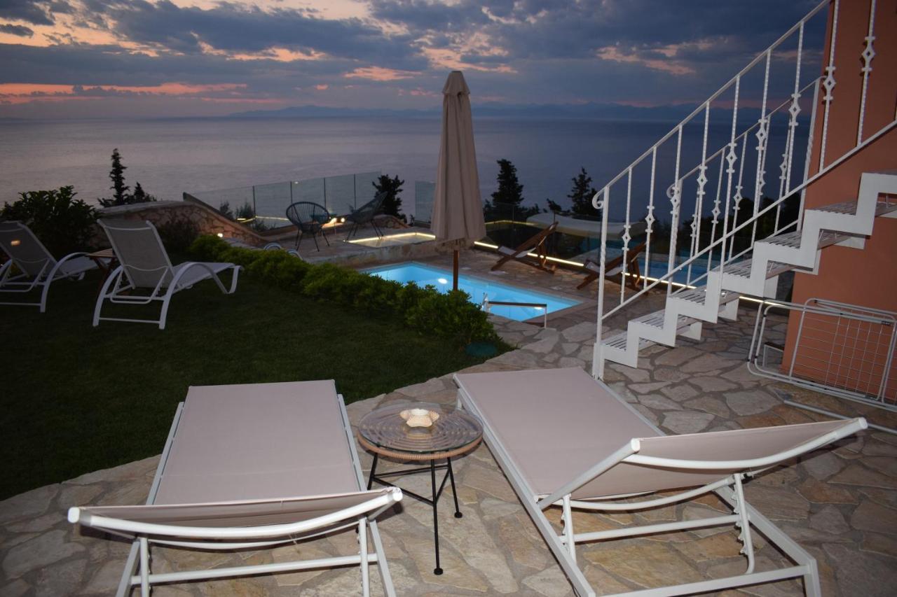 Villa Thetis With Private Pool Where The Sunsets Fade Away Áyios Nikítas Exteriör bild
