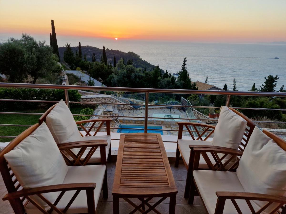 Villa Thetis With Private Pool Where The Sunsets Fade Away Áyios Nikítas Exteriör bild