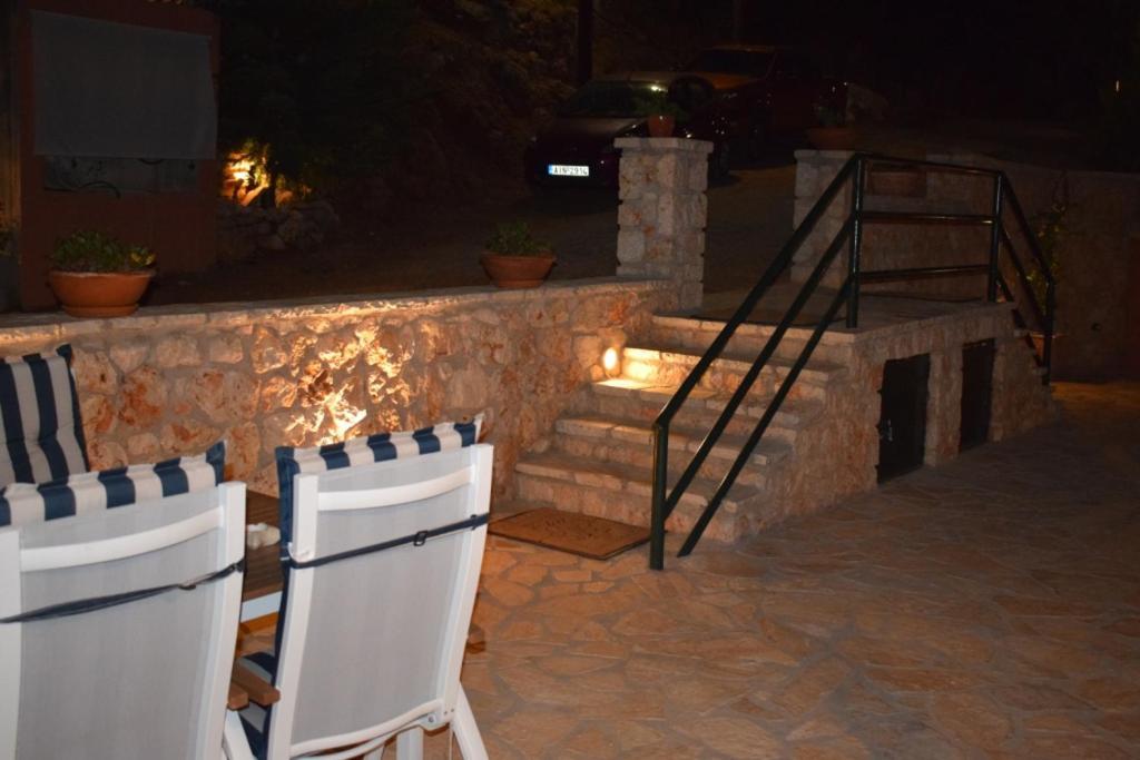 Villa Thetis With Private Pool Where The Sunsets Fade Away Áyios Nikítas Exteriör bild